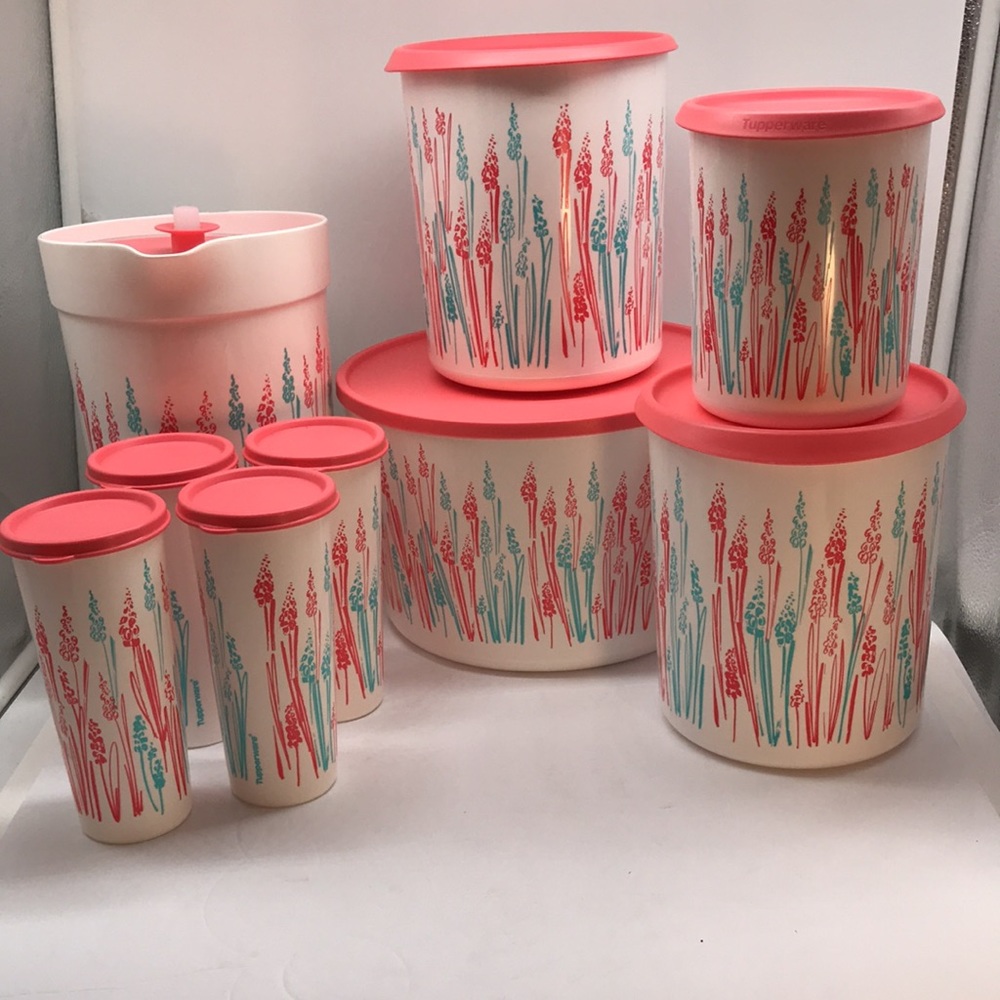 Tupperware  Set of 8  One touch Canister ,1 Jumbo  Jug & (4) Tumbler